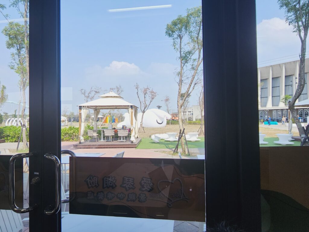 【屏東景點】*潮州鐵道園區* 內有鐵道文物館,還有愛琴湖畔景觀餐廳! 5 【屏東景點】*潮州鐵道園區* 內有鐵道文物館,還有愛琴湖畔景觀餐廳!