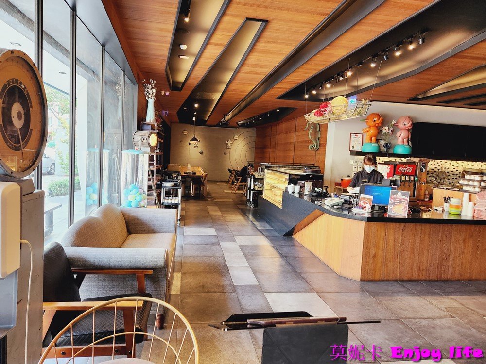 【台南美食餐廳】*SIOU JHIH秀枝餐飲和緯店*台南北區複合式餐廳,有各種私房料理及火鍋套餐,餐點大份又好吃!!!套餐附贈沙拉,濃湯,甜點,飲料還有楊枝甘露跟夢幻好喝的海洋藍柑橘氣泡飲可以選!!! 2 【台南美食餐廳】*SIOU JHIH秀枝餐飲和緯店*台南北區複合式餐廳,有各種私房料理及火鍋套餐,餐點大份又好吃!!!套餐附贈沙拉,濃湯,甜點,飲料還有楊枝甘露跟夢幻好喝的海洋藍柑橘氣泡飲可以選!!!