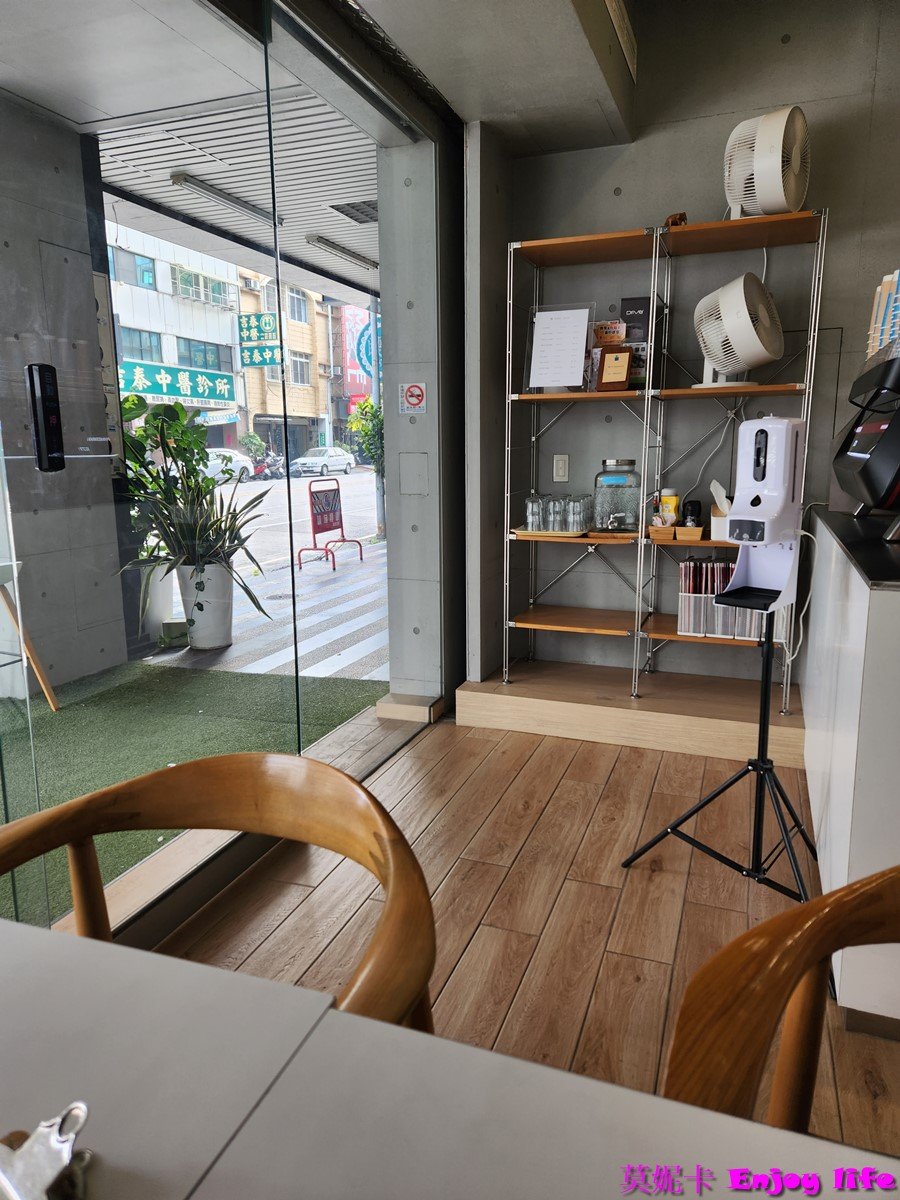 【台南美食餐廳】*T'WIN coffee咖啡云早午餐*咖啡好喝,餐點也好吃,CP值高的早午餐店! 4 【台南美食餐廳】*T'WIN coffee咖啡云早午餐*咖啡好喝,餐點也好吃,CP值高的早午餐店!