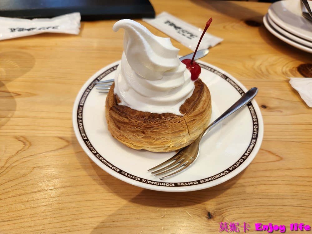 【台中美食餐廳】客美多(Komeda's Coffee)來自日本的早午餐咖啡廳,早餐點飲料就送超好吃烤吐司! 9 【台中美食餐廳】客美多(Komeda's Coffee)來自日本的早午餐咖啡廳,早餐點飲料就送超好吃烤吐司!