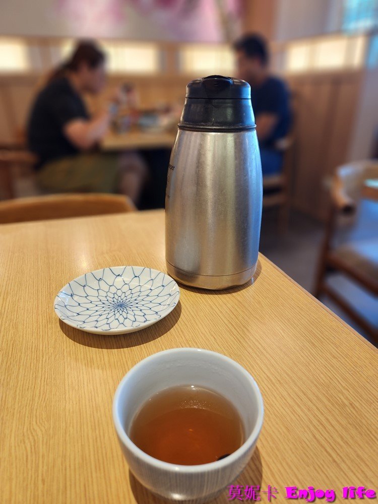 【台南美食餐廳】*金子半之助南紡店*,日本第一天丼,來自日本江戶時代的天丼料理,新推出咖哩豬排雙饗丼,可同時吃到炸蝦天婦羅跟咖哩豬排!!! {南紡店已在2023/1225歇業,可去台南三井店} 13 【台南美食餐廳】*金子半之助南紡店*,日本第一天丼,來自日本江戶時代的天丼料理,新推出咖哩豬排雙饗丼,可同時吃到炸蝦天婦羅跟咖哩豬排!!! {南紡店已在2023/1225歇業,可去台南三井店}