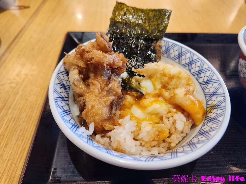 【台南美食餐廳】*金子半之助南紡店*,日本第一天丼,來自日本江戶時代的天丼料理,新推出咖哩豬排雙饗丼,可同時吃到炸蝦天婦羅跟咖哩豬排!!! {南紡店已在2023/1225歇業,可去台南三井店} 17 【台南美食餐廳】*金子半之助南紡店*,日本第一天丼,來自日本江戶時代的天丼料理,新推出咖哩豬排雙饗丼,可同時吃到炸蝦天婦羅跟咖哩豬排!!! {南紡店已在2023/1225歇業,可去台南三井店}