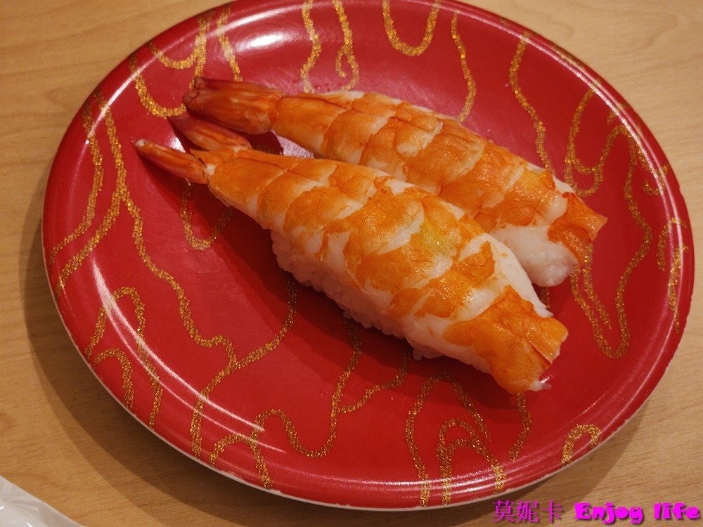 【台南美食餐廳】*合點壽司台南三井店* 來自日本新鮮好吃的迴轉壽司，壽司種類多樣，生魚片超新鮮好吃!