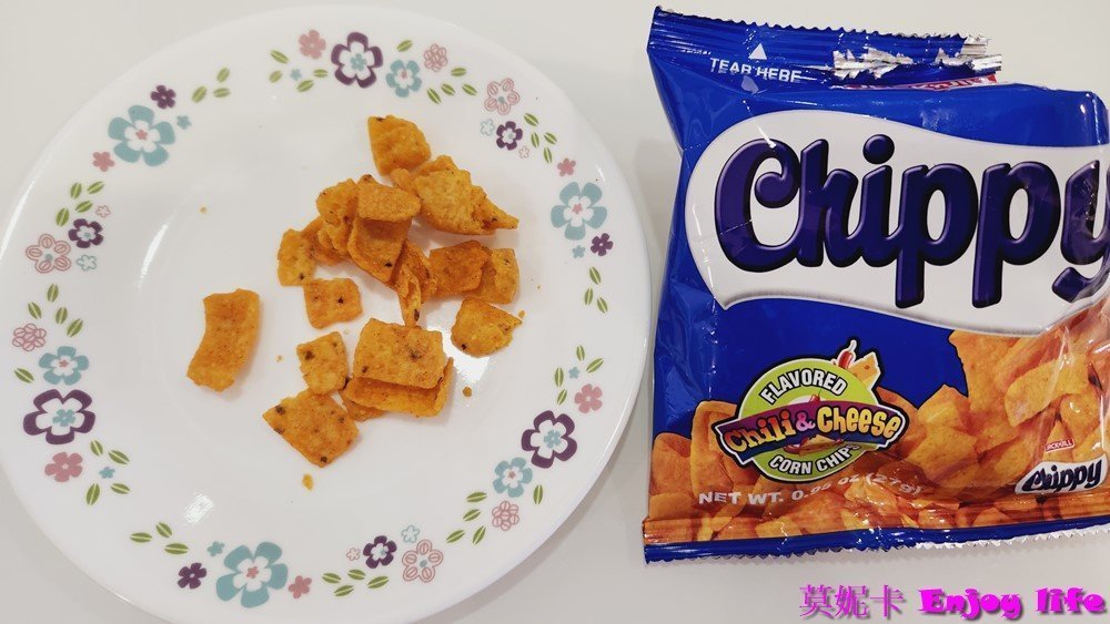 【菲律賓宿霧美食伴手禮】菲律賓必買伴手禮零食推薦!!!超市大採購，7D芒果乾，豬皮餅乾，香蕉片全都好好吃又便宜啊!!!