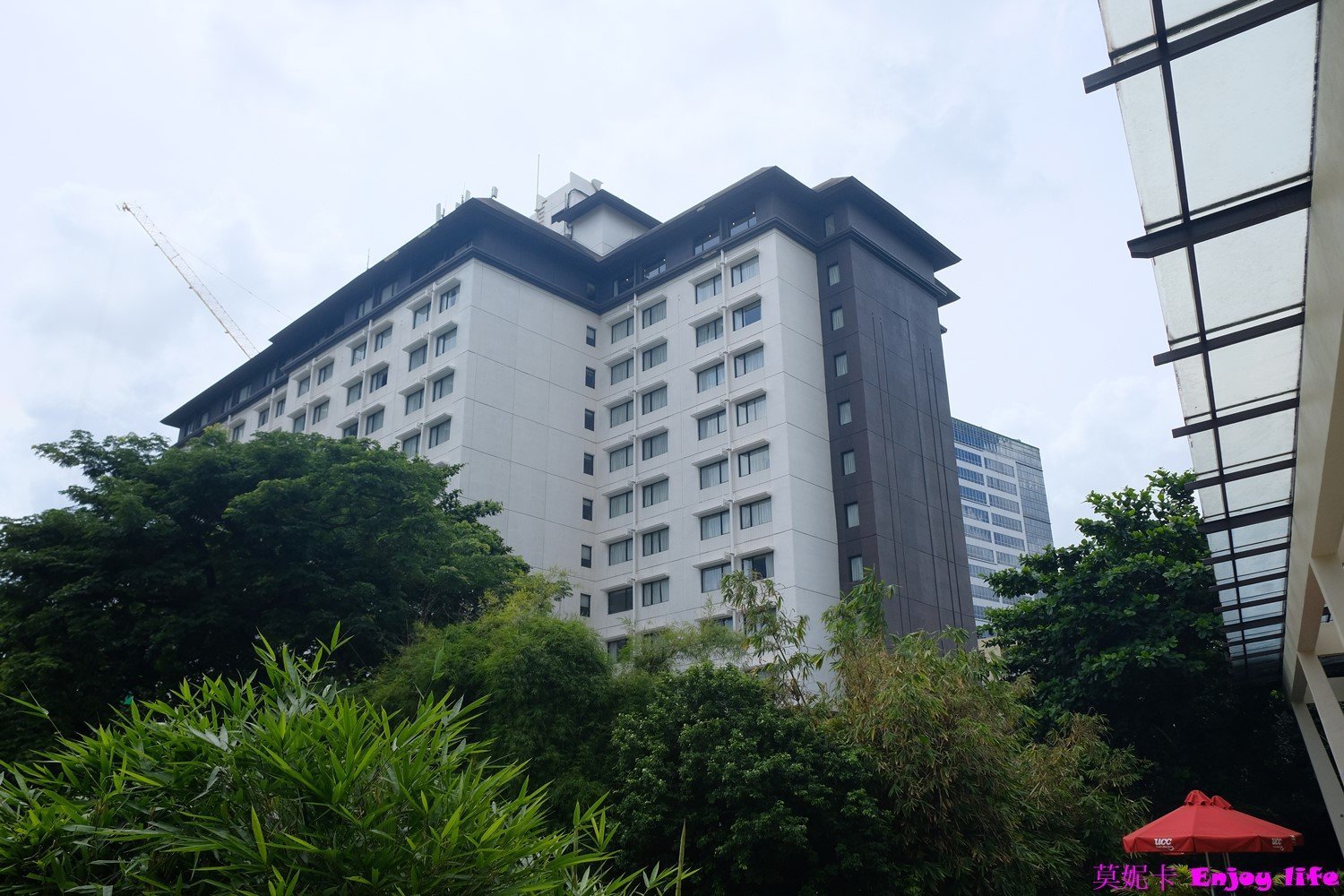 【宿霧住宿】*Seda Ayala Center Cebu 塞達阿亞拉中心宿務多功能飯店* ，地理位置很讚，走飯店內部通道就可以到超大的Ayala Center Cebu Mall，逛街吃飯超方便。