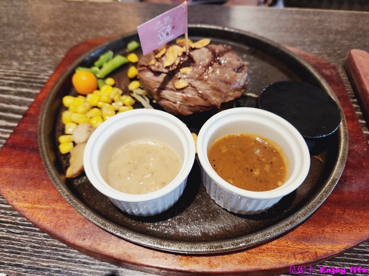 【台南美食餐廳】*牛室炙燒牛排台南海安店*,台南北區牛排館,Costco附近,有吃到飽種類多樣自助吧,不只牛排還可以吃到披薩跟炸物! 18 【台南美食餐廳】*牛室炙燒牛排台南海安店*,台南北區牛排館,Costco附近,有吃到飽種類多樣自助吧,不只牛排還可以吃到披薩跟炸物!