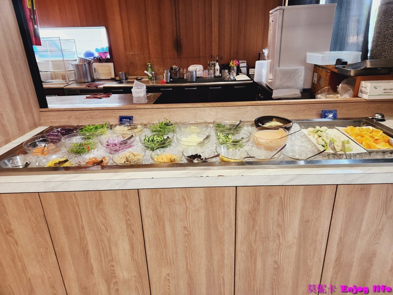 【台南美食餐廳】*牛室炙燒牛排台南海安店*,台南北區牛排館,Costco附近,有吃到飽種類多樣自助吧,不只牛排還可以吃到披薩跟炸物! 13 【台南美食餐廳】*牛室炙燒牛排台南海安店*,台南北區牛排館,Costco附近,有吃到飽種類多樣自助吧,不只牛排還可以吃到披薩跟炸物!