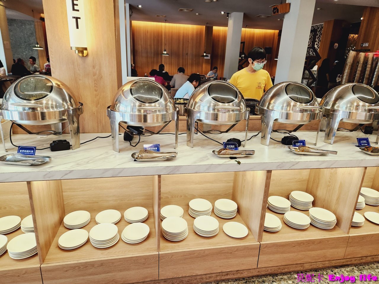 【台南美食餐廳】*牛室炙燒牛排台南海安店*,台南北區牛排館,Costco附近,有吃到飽種類多樣自助吧,不只牛排還可以吃到披薩跟炸物! 14 【台南美食餐廳】*牛室炙燒牛排台南海安店*,台南北區牛排館,Costco附近,有吃到飽種類多樣自助吧,不只牛排還可以吃到披薩跟炸物!