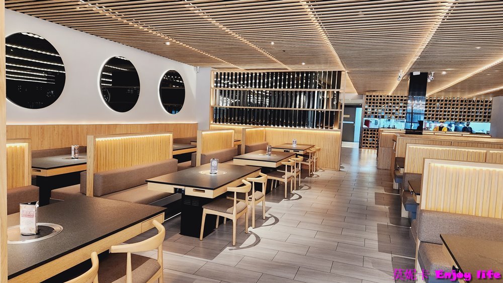 【台南美食餐廳】*青青燒肉*,南紡附近單點或套餐式烤肉,也有提供熟食跟米食,裝潢漂亮,肉質鮮嫩Q彈的中高檔烤肉餐廳!!! 4 【台南美食餐廳】*青青燒肉*,南紡附近單點或套餐式烤肉,也有提供熟食跟米食,裝潢漂亮,肉質鮮嫩Q彈的中高檔烤肉餐廳!!!