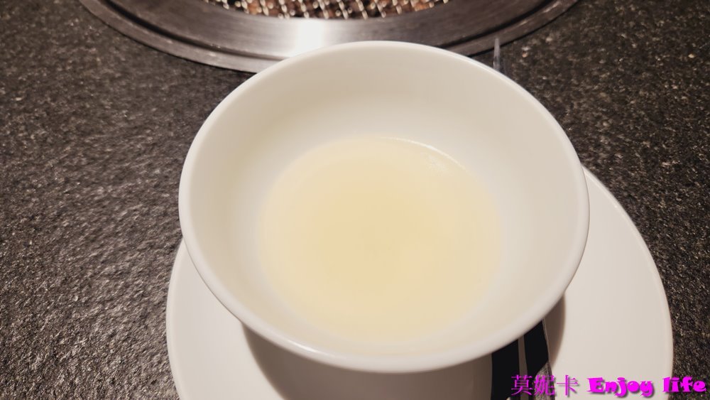 【台南美食餐廳】*青青燒肉*,南紡附近單點或套餐式烤肉,也有提供熟食跟米食,裝潢漂亮,肉質鮮嫩Q彈的中高檔烤肉餐廳!!! 8 【台南美食餐廳】*青青燒肉*,南紡附近單點或套餐式烤肉,也有提供熟食跟米食,裝潢漂亮,肉質鮮嫩Q彈的中高檔烤肉餐廳!!!