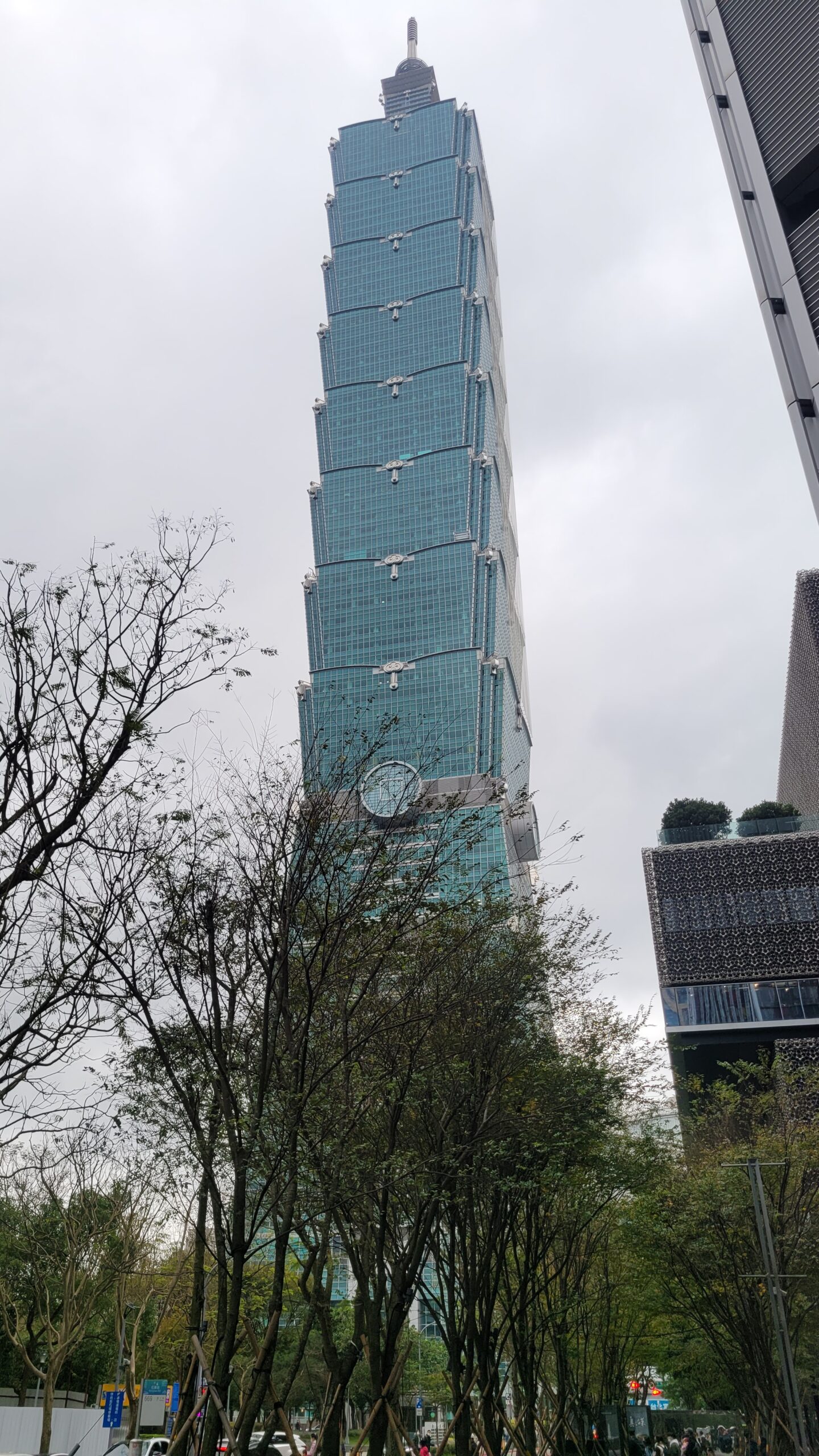 【台北景點】*台北101觀景台*在Kafe D喝著咖啡,看著美麗的夜景! 1 【台北景點】*台北101觀景台*在Kafe D喝著咖啡,看著美麗的夜景!