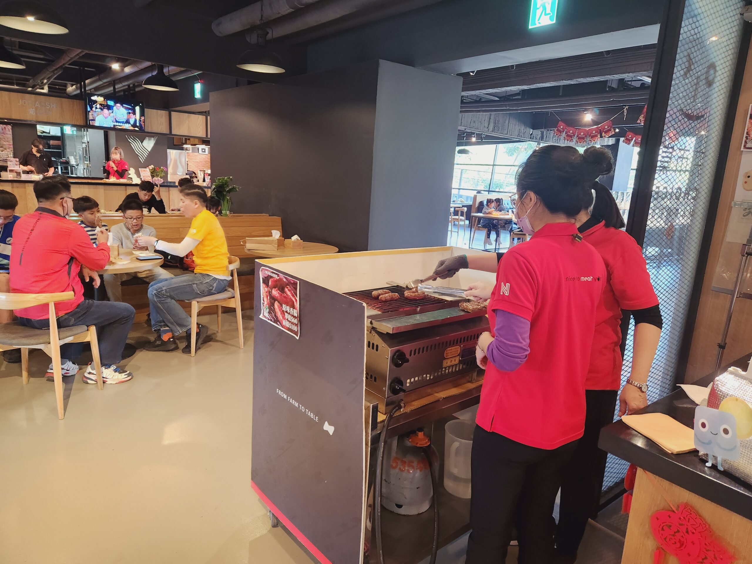 【雲林景點】*良作工場農業文創館*豬肉文創觀光工廠,究挑食有好吃的豬肉餐,還有究市集。 12 【雲林景點】*良作工場農業文創館*豬肉文創觀光工廠,究挑食有好吃的豬肉餐,還有究市集。