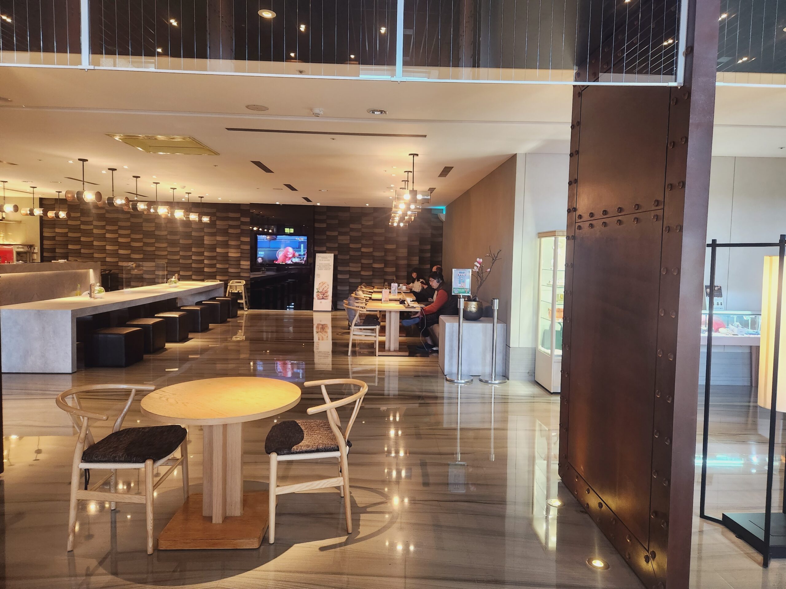 【嘉義住宿】*嘉義長榮文苑酒店* 在南故宮旁。2020年新開幕，新穎乾淨，房間超棒。