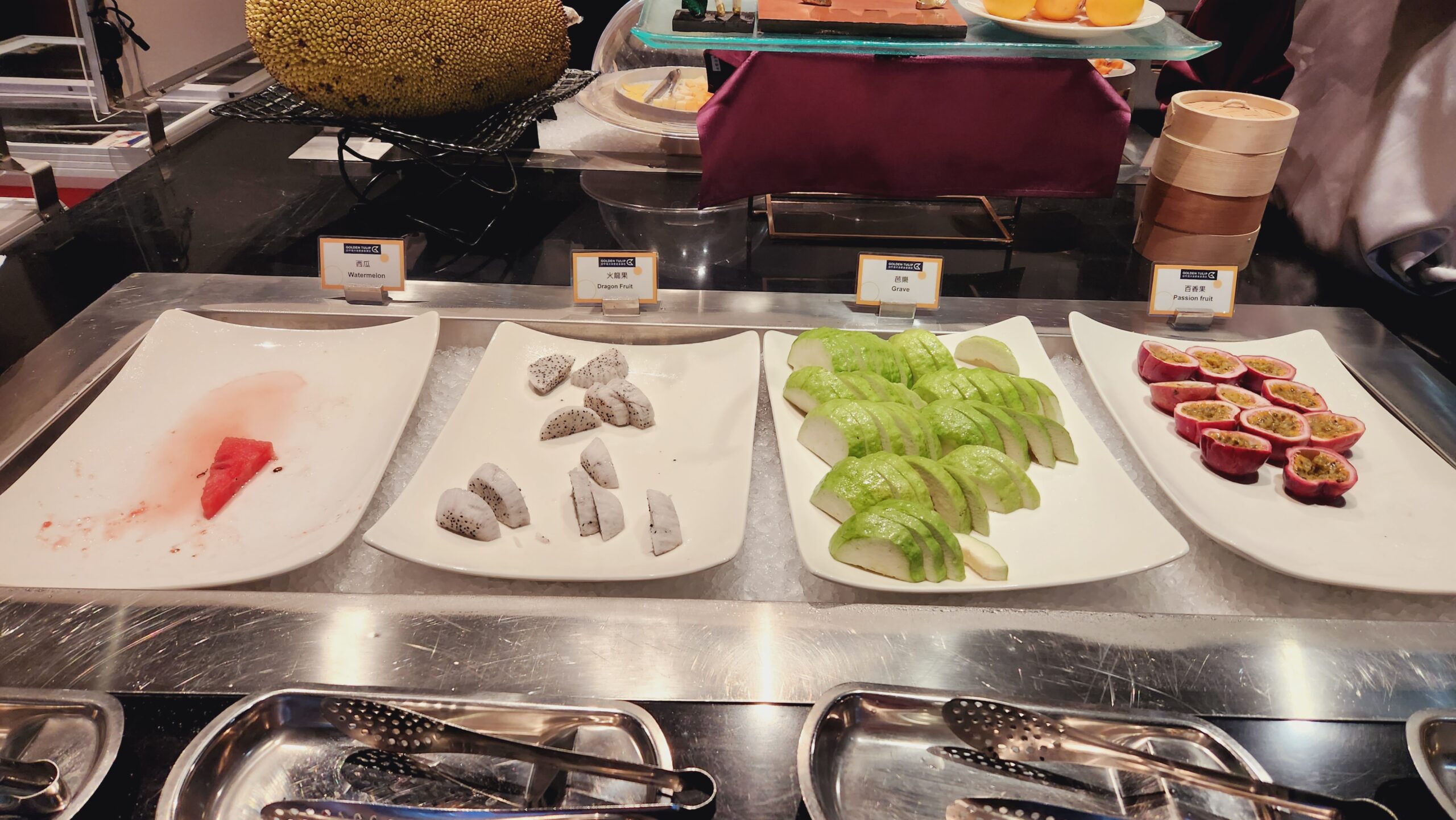【台中住宿】*台中震大金鬱金香酒店* ,2023年新開幕飯店,附近有台中港三井Outlet,高美濕地等景點,房間明亮漂亮又大,CP值高的台中新飯店。 35 【台中住宿】*台中震大金鬱金香酒店* ,2023年新開幕飯店,附近有台中港三井Outlet,高美濕地等景點,房間明亮漂亮又大,CP值高的台中新飯店。