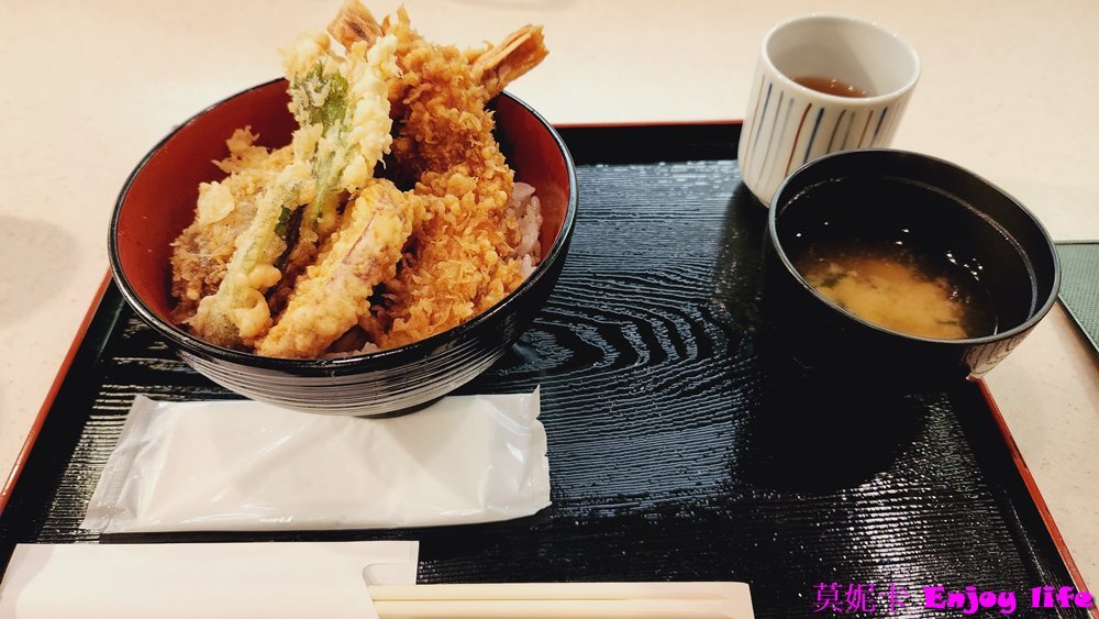 【京都美食餐廳】*天富良天周 天婦羅*,祇園天周天婦羅人氣餐廳,必吃CP值高,滿滿魚肉及蝦子的天婦羅午間定食!!! 15 【京都美食餐廳】*天富良天周 天婦羅*,祇園天周天婦羅人氣餐廳,必吃CP值高,滿滿魚肉及蝦子的天婦羅午間定食!!!