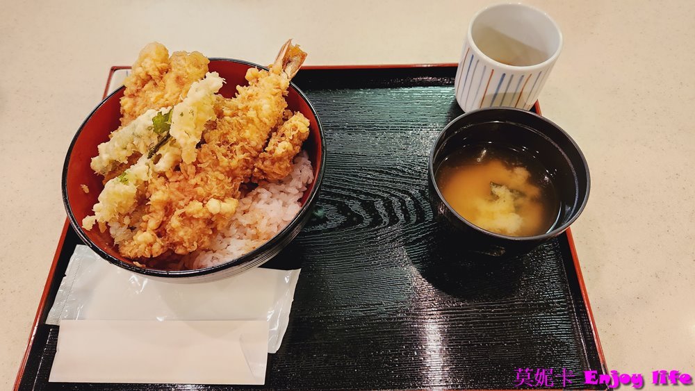 【京都美食餐廳】*天富良天周 天婦羅*,祇園天周天婦羅人氣餐廳,必吃CP值高,滿滿魚肉及蝦子的天婦羅午間定食!!! 16 【京都美食餐廳】*天富良天周 天婦羅*,祇園天周天婦羅人氣餐廳,必吃CP值高,滿滿魚肉及蝦子的天婦羅午間定食!!!