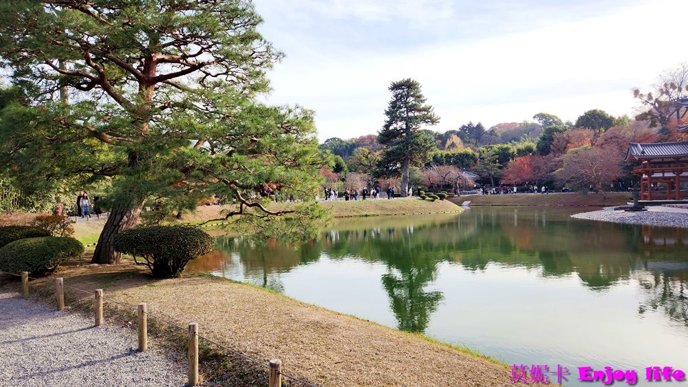 【京都宇治景點】*宇治平等院*,被列為世界文化遺產,裡面有宮殿式建築鳳凰堂,還有漂亮的庭園,賞楓季節可以在這裡看到美麗的楓紅,很美的景色!!! 10 【京都宇治景點】*宇治平等院*,被列為世界文化遺產,裡面有宮殿式建築鳳凰堂,還有漂亮的庭園,賞楓季節可以在這裡看到美麗的楓紅,很美的景色!!!