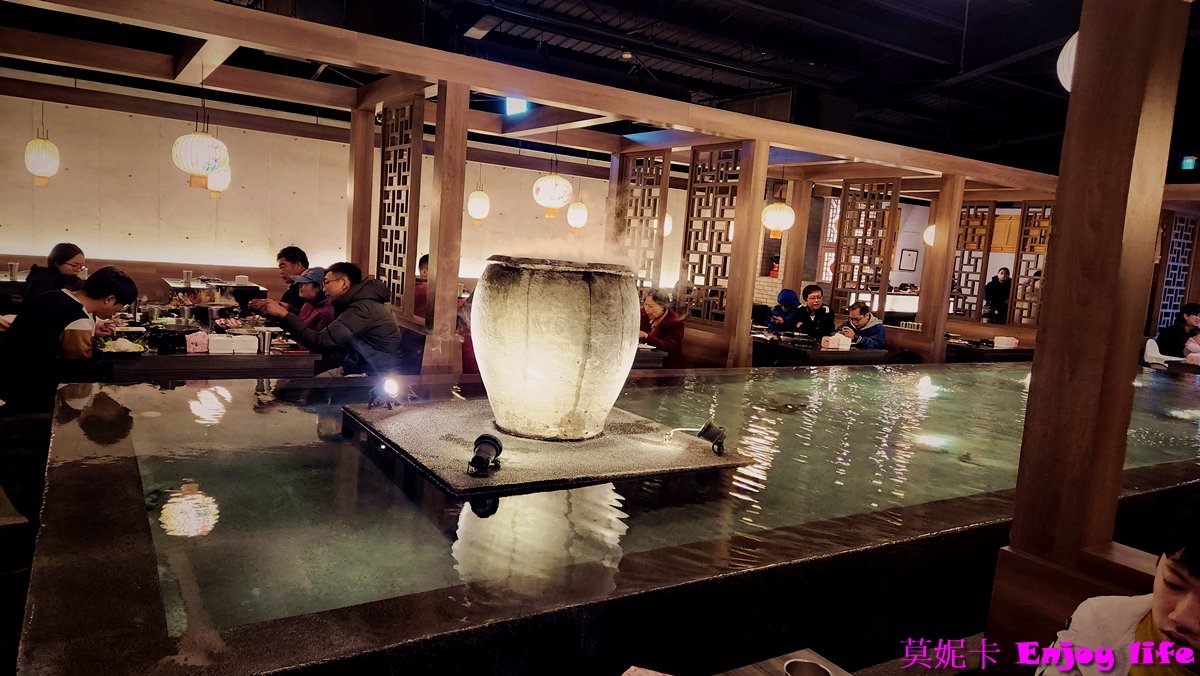 【雲林美食餐廳】*野川堂秘境鍋物 虎尾店*,鍋物附超大菜盤,大份量新鮮肉品,鮮嫩好吃,還有免費飲料暢飲,獨立水池造景座位區,環境舒適!!! 5 【雲林美食餐廳】*野川堂秘境鍋物 虎尾店*,鍋物附超大菜盤,大份量新鮮肉品,鮮嫩好吃,還有免費飲料暢飲,獨立水池造景座位區,環境舒適!!!