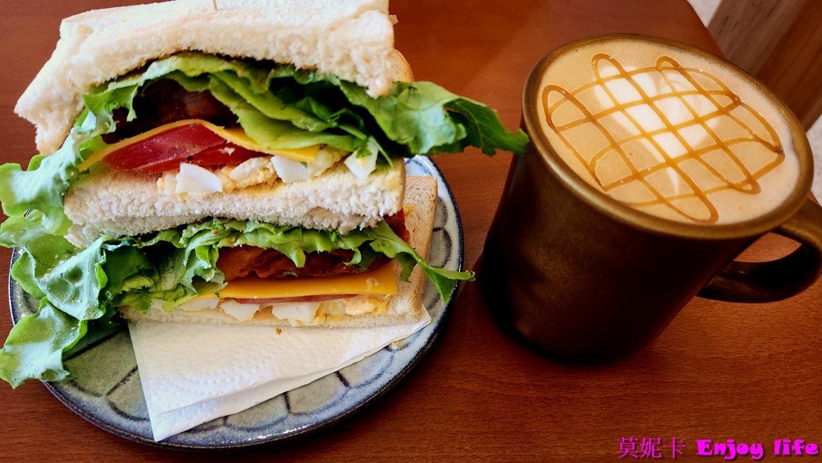 【台南美食咖啡廳】*Django coffee決哥手烘咖啡吧 裕農店 *,CP值高香濃好喝的咖啡,超讚拿鐵還有愛心拉花,搭配豐富好吃的三明治,就是豐盛營養的早餐!!! 16 【台南美食咖啡廳】*Django coffee決哥手烘咖啡吧 裕農店 *,CP值高香濃好喝的咖啡,超讚拿鐵還有愛心拉花,搭配豐富好吃的三明治,就是豐盛營養的早餐!!!