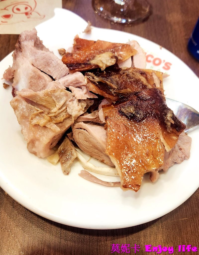 【宿霧美食餐廳】*Rico's Lechon*,在Ayala Central Block(I.T. Park)裡的菲律賓式餐廳,菲律賓的連鎖烤乳豬餐廳!! 8 【宿霧美食餐廳】*Rico's Lechon*,在Ayala Central Block(I.T. Park)裡的菲律賓式餐廳,菲律賓的連鎖烤乳豬餐廳!!