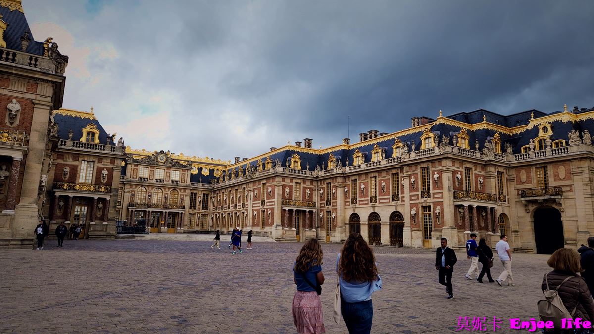 【巴黎景點】*Château de Versailles凡爾賽宮攻略*，凡爾賽宮必看鏡廳與皇家禮拜堂，再到凡爾賽宮美食餐廳享用Angelina甜點，Laudree馬卡龍!!!