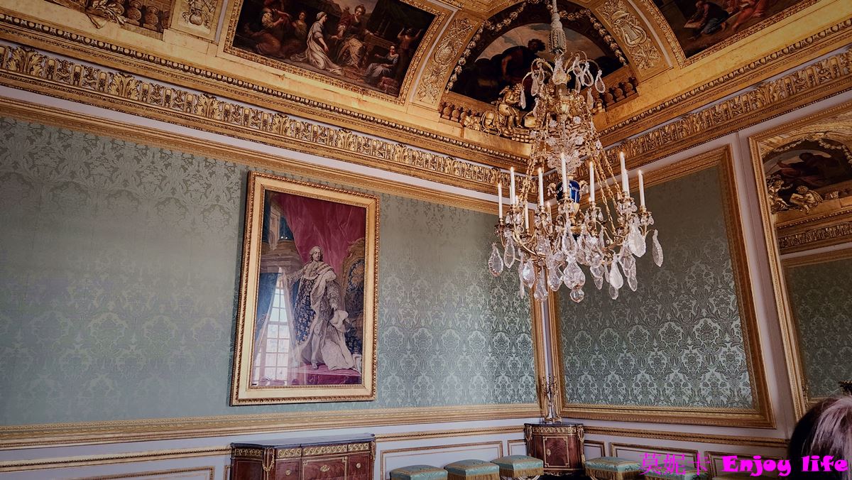 【巴黎景點】*Château de Versailles凡爾賽宮攻略*，凡爾賽宮必看鏡廳與皇家禮拜堂，再到凡爾賽宮美食餐廳享用Angelina甜點，Laudree馬卡龍!!!