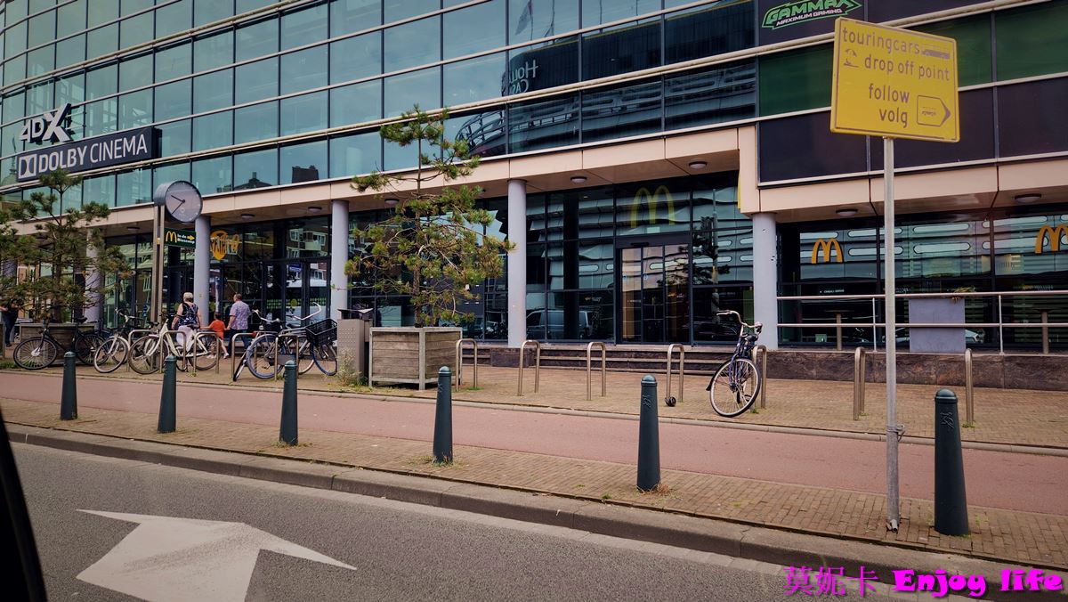 【荷蘭海牙自由行】*荷蘭海牙Den Haag(The Hague)一日遊攻略*，包含海牙交通，海牙景點，席凡寧根海灘Scheveningen strand!!!