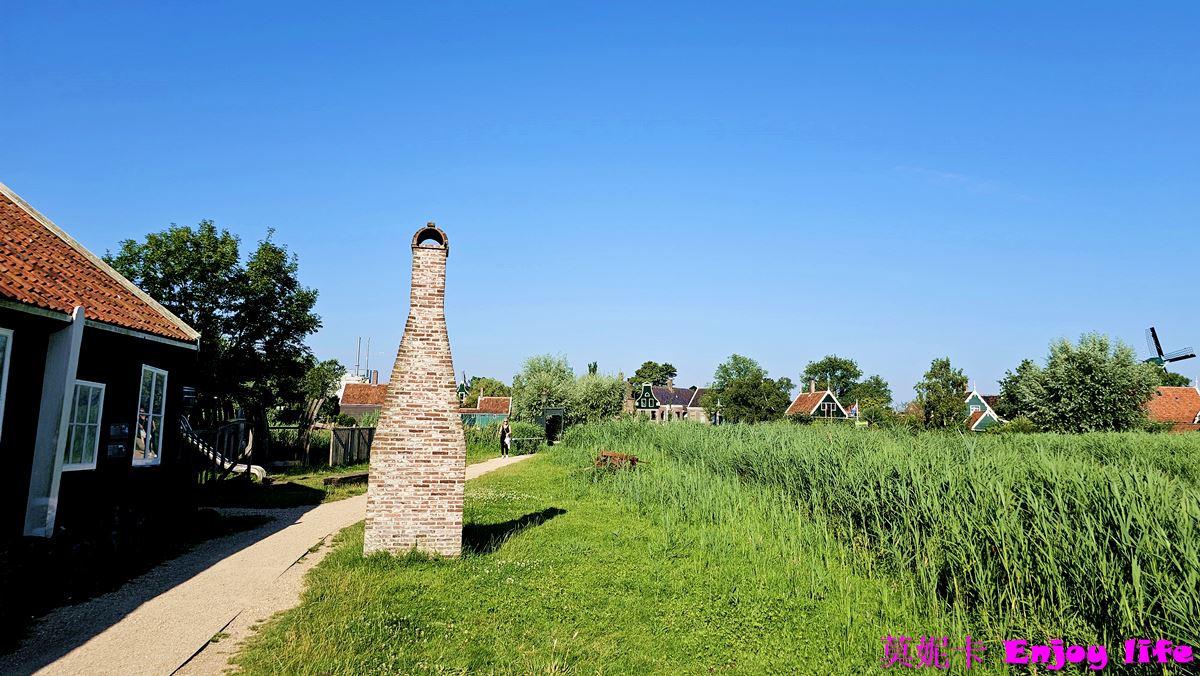 【荷蘭景點】*荷蘭風車村Zaanse Schans*，桑斯安斯風車村半日遊，包含起司工廠，木屐工廠，風車詳細介紹遊覽!!!