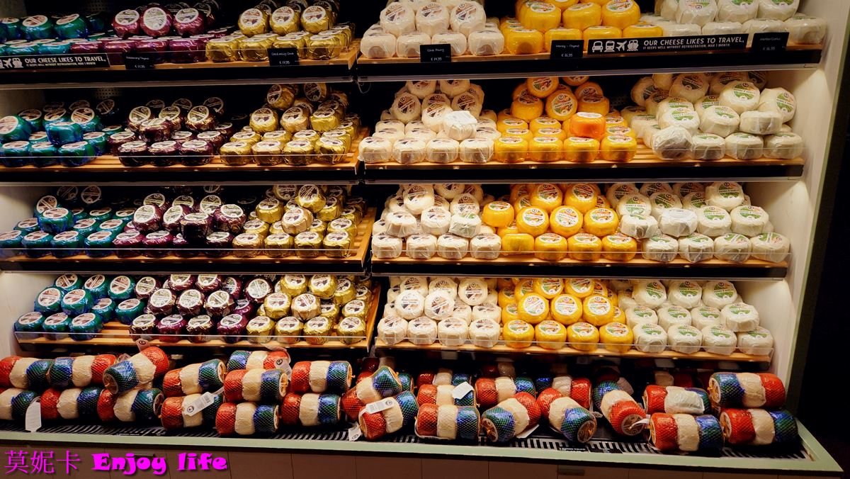 【荷蘭景點】*荷蘭風車村Zaanse Schans*，桑斯安斯風車村半日遊，包含起司工廠，木屐工廠，風車詳細介紹遊覽!!!