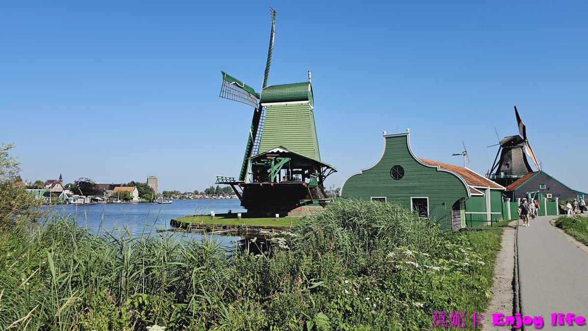 【荷蘭景點】*荷蘭風車村Zaanse Schans*，桑斯安斯風車村半日遊，包含起司工廠，木屐工廠，風車詳細介紹遊覽!!!