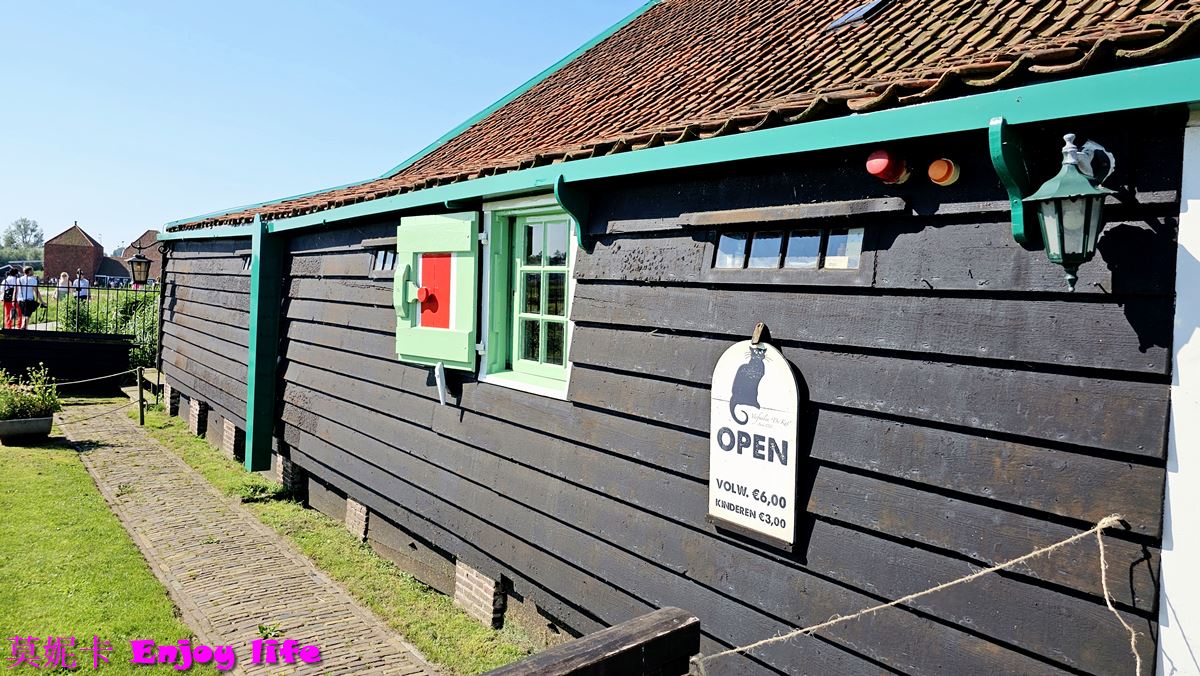 【荷蘭景點】*荷蘭風車村Zaanse Schans*，桑斯安斯風車村半日遊，包含起司工廠，木屐工廠，風車詳細介紹遊覽!!!