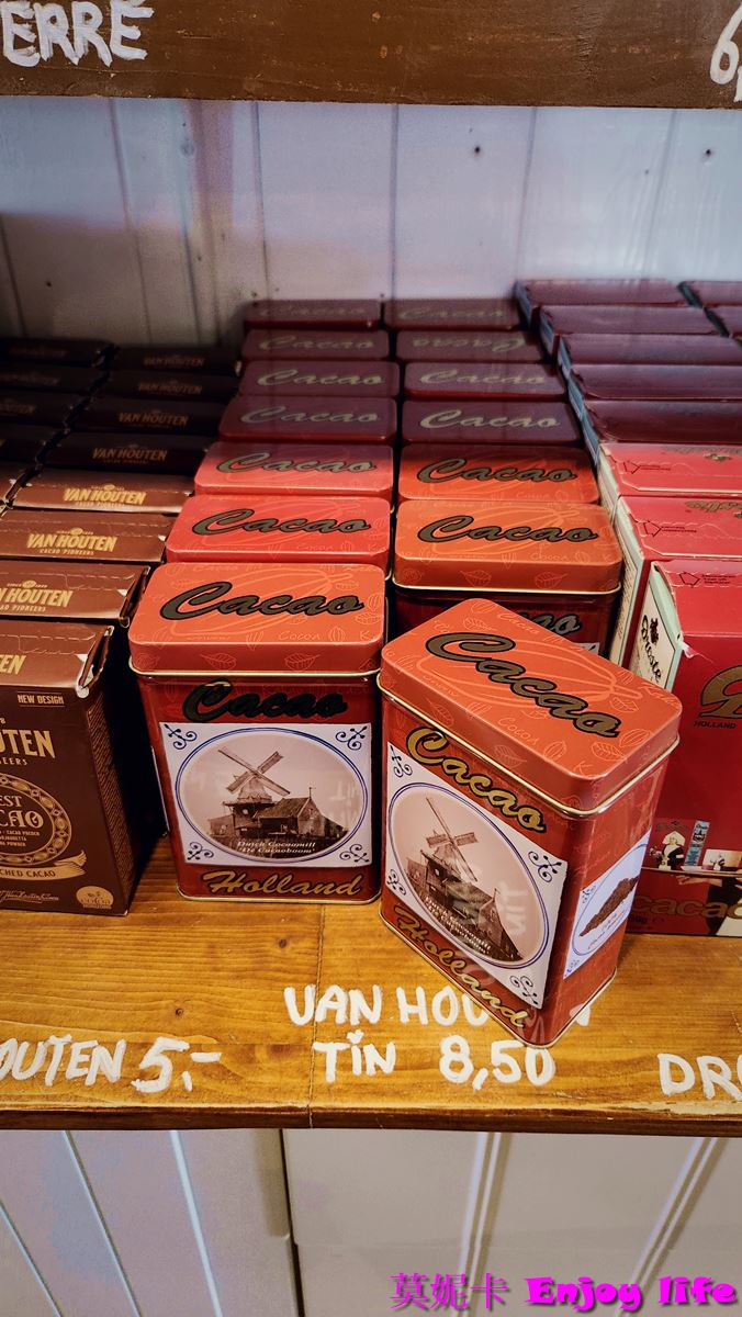 【荷蘭景點】*荷蘭風車村Zaanse Schans*，桑斯安斯風車村半日遊，包含起司工廠，木屐工廠，風車詳細介紹遊覽!!!