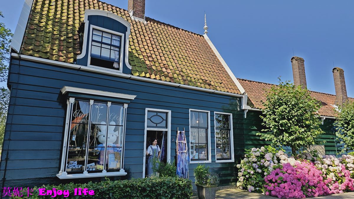 【荷蘭景點】*荷蘭風車村Zaanse Schans*，桑斯安斯風車村半日遊，包含起司工廠，木屐工廠，風車詳細介紹遊覽!!!
