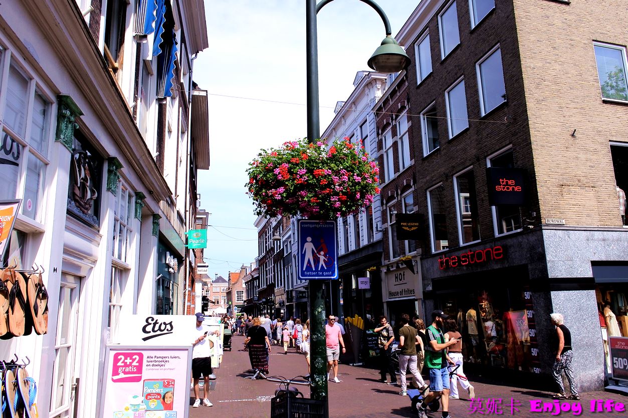 【荷蘭台夫特自由行】*荷蘭台夫特一日遊攻略*，超美台夫特歐式小鎮，包含台夫特景點，台夫特市集，台夫特美食詳細介紹。