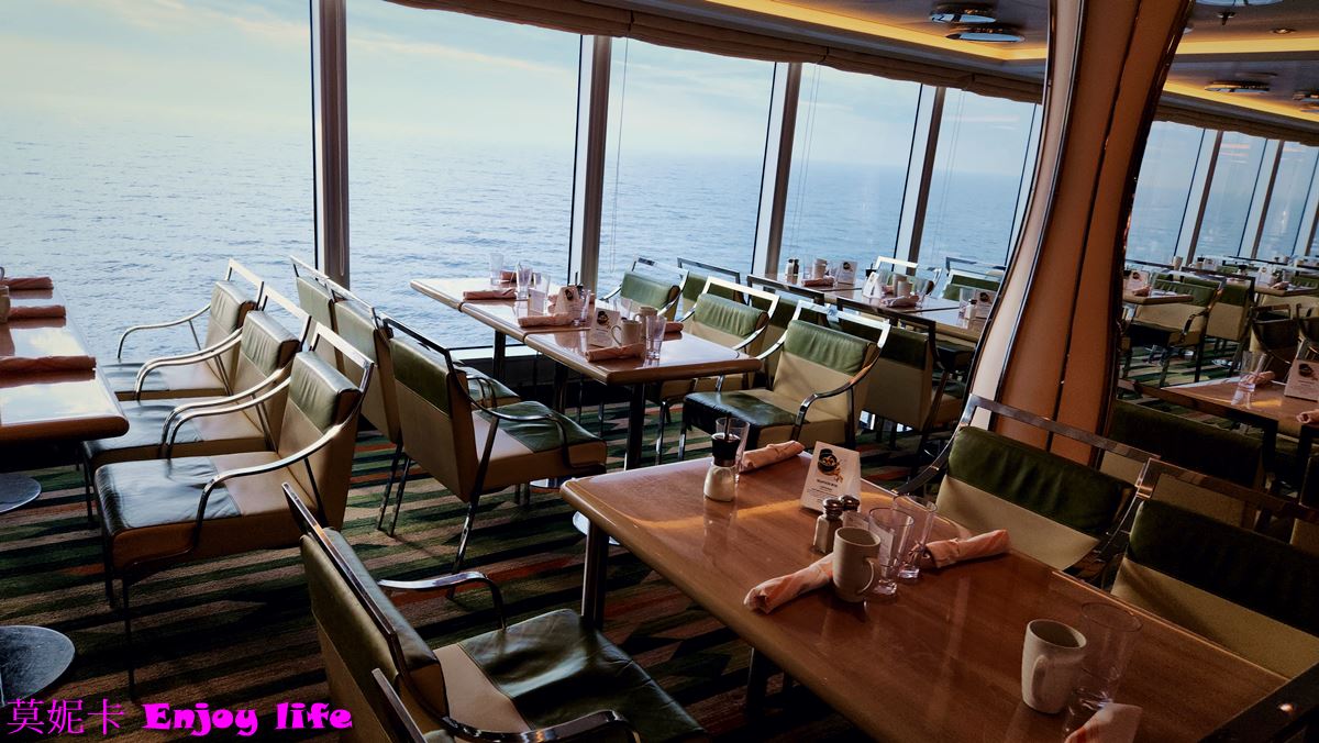 【荷美遊輪餐廳】*荷美遊輪 LIDO Market自助餐廳*，Holland America Line荷美遊輪免費海景餐廳，有各國美食，提供早餐，午餐，下午茶，晚餐，及消夜，餐點種類多又好吃!!!