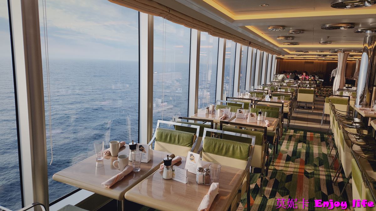 【荷美遊輪餐廳】*荷美遊輪 LIDO Market自助餐廳*，Holland America Line荷美遊輪免費海景餐廳，有各國美食，提供早餐，午餐，下午茶，晚餐，及消夜，餐點種類多又好吃!!!