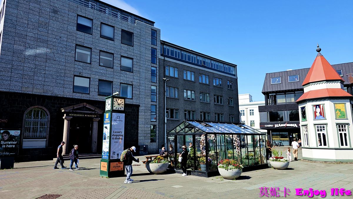 【冰島雷克雅維克景點】*Harpa音樂廳 Harpa Concert Hall*，冰島最大音樂廳，附近街道商店也好好逛!!!