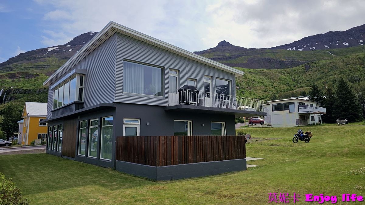 【冰島旅遊】荷美遊輪北歐遊，塞濟斯菲厄澤seydisfjordur，冰島seydisfjordur小鎮半日遊!!!有漂亮的瀑布!!!