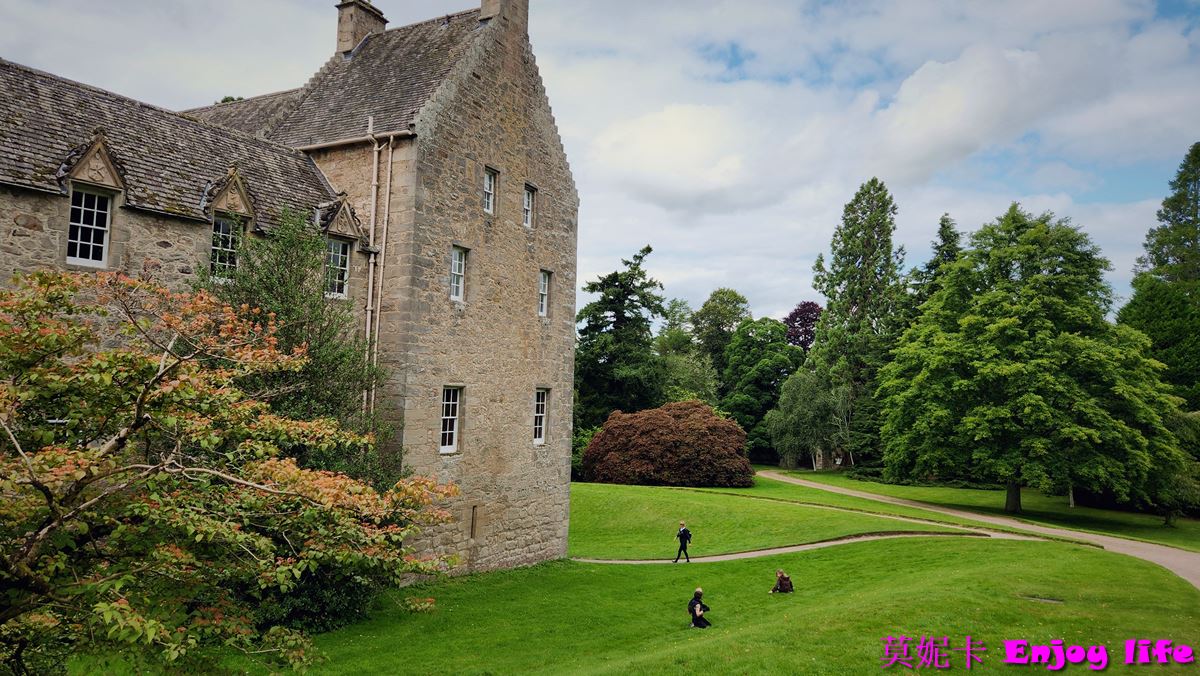 【蘇格蘭景點】*英國蘇格蘭高地景點,Cawdor Castle and Gardens *,參觀有護城河吊橋的16世紀古老堡壘!!! 8 【蘇格蘭景點】*英國蘇格蘭高地景點,Cawdor Castle and Gardens *,參觀有護城河吊橋的16世紀古老堡壘!!!