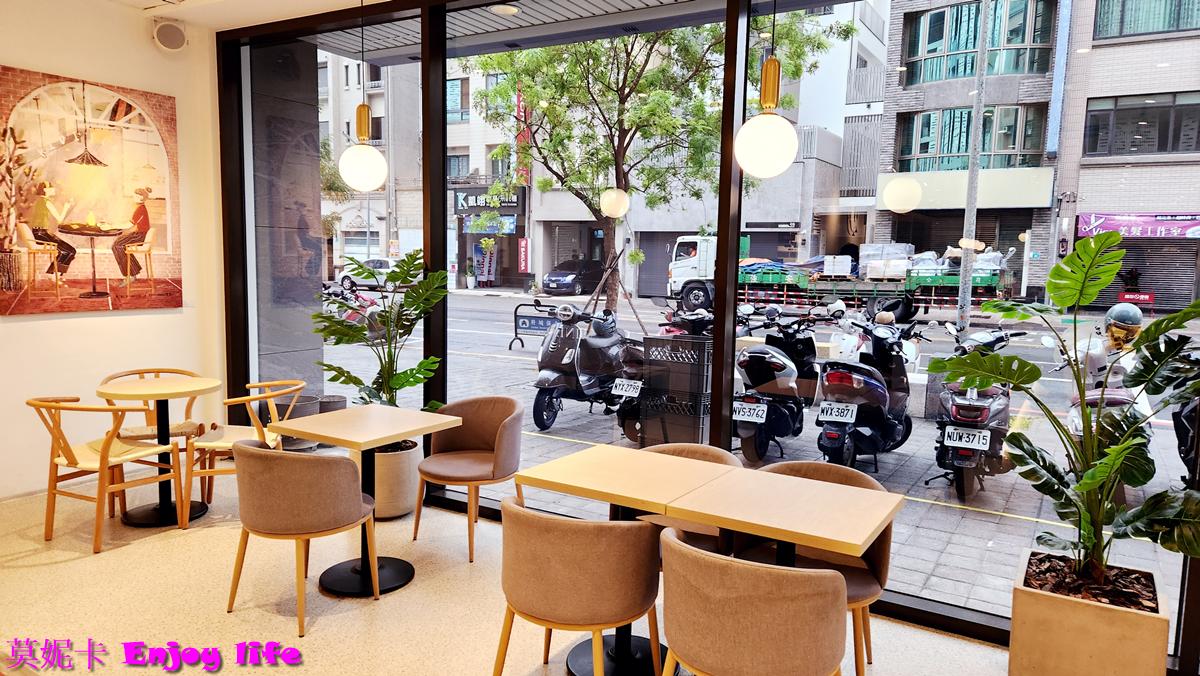【台南美食咖啡廳】*MINI.D COFFEE崇德館*,隱藏版質感咖啡館!環境舒適、咖啡甜點高CP值!!! 12 【台南美食咖啡廳】*MINI.D COFFEE崇德館*,隱藏版質感咖啡館!環境舒適、咖啡甜點高CP值!!!