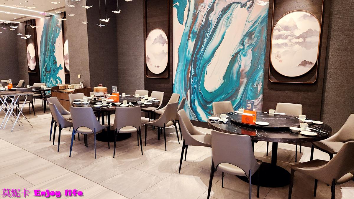 【台南美食餐廳】*鴨寮街台南旗艦店TOP6必吃！烤鴨x港點x高CP值，南紡A2館聚餐首選!!!