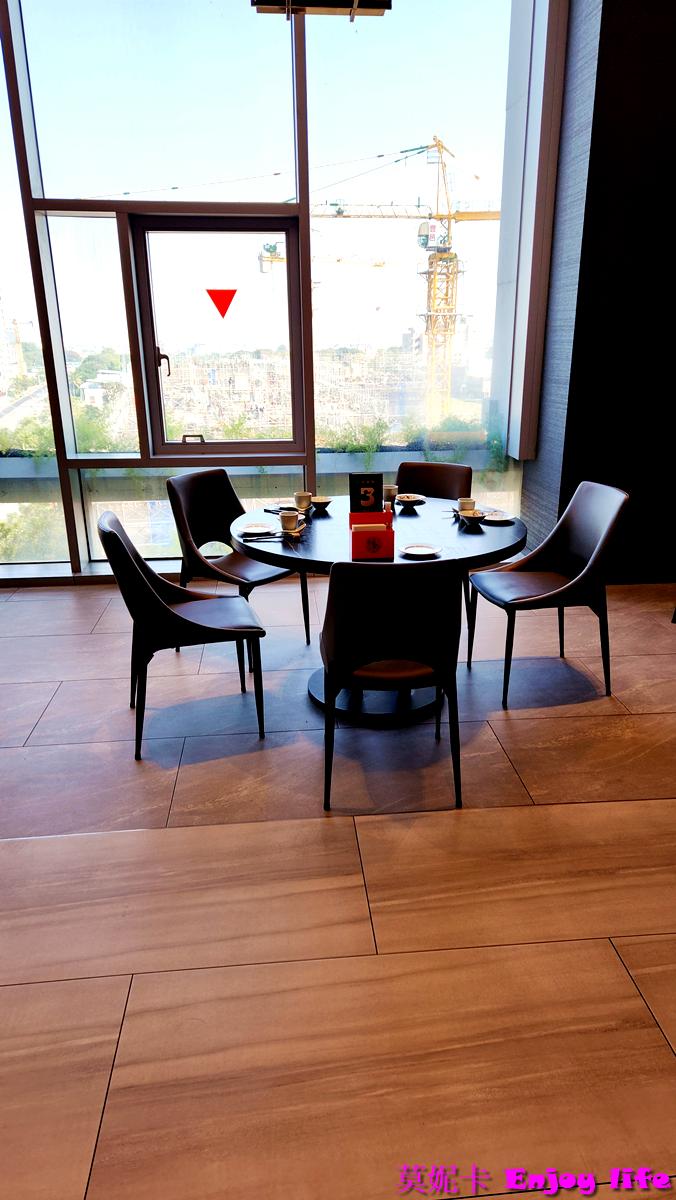 【台南美食餐廳】*鴨寮街台南旗艦店TOP6必吃！烤鴨x港點x高CP值，南紡A2館聚餐首選!!!