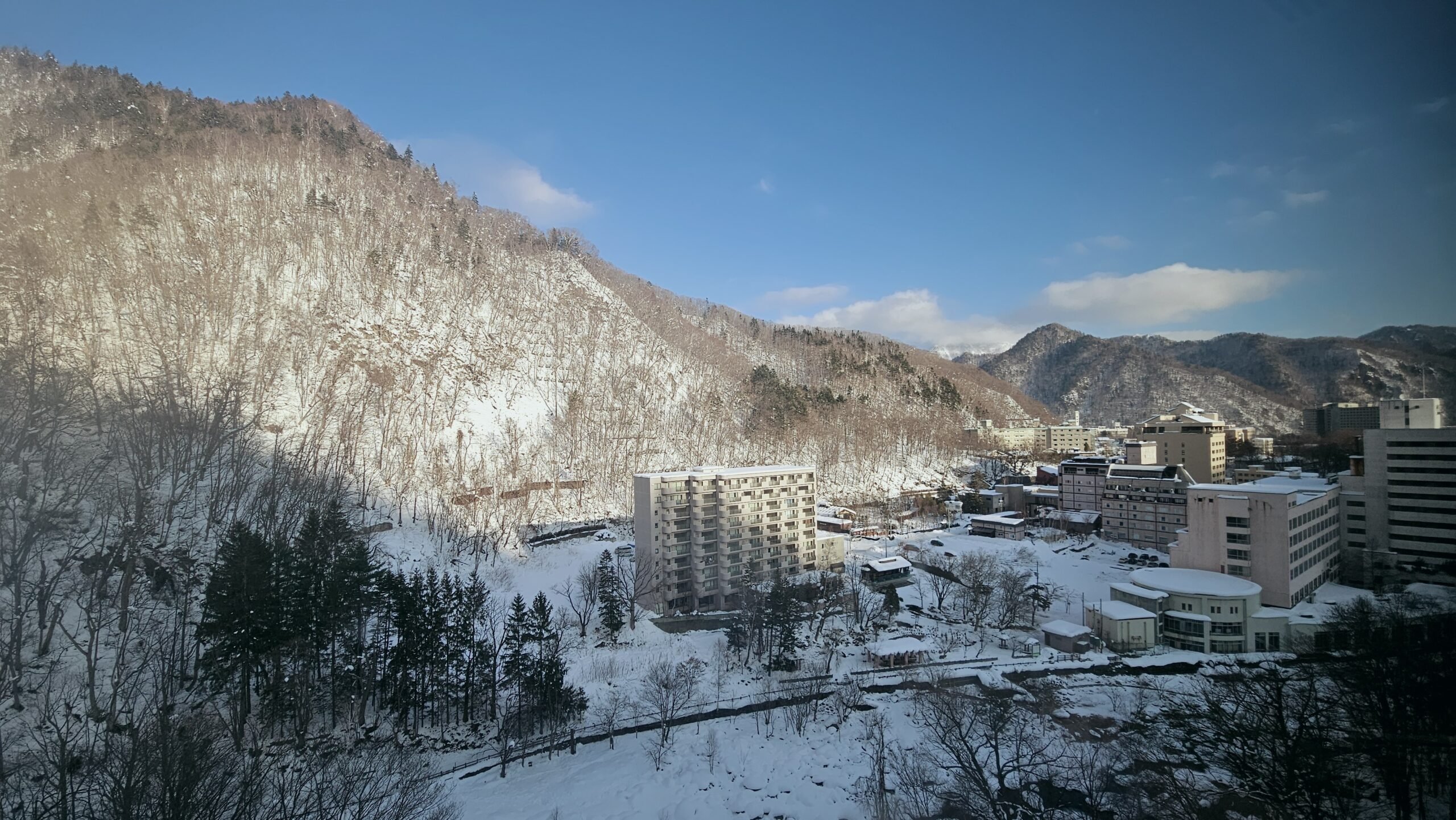 【札幌定山溪住宿】札幌定山溪Blissen大飯店 Grand Blissen Hotel Jozankei｜豪華溫泉飯店體驗，客房、美食全攻略！