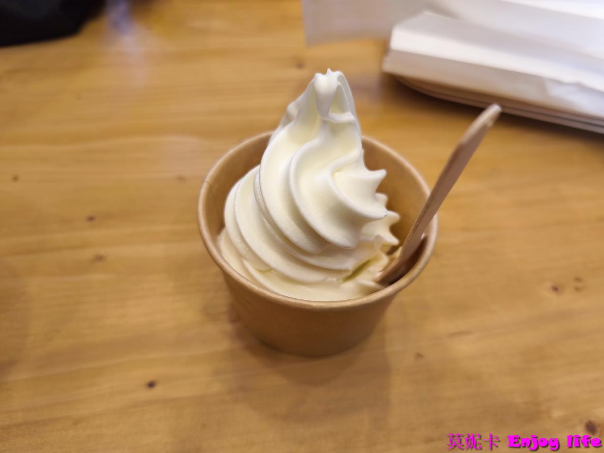 【北海道旭川景點】*旭山動物園*，必看冬季限定企鵝散步，看企鵝遊行攻略及參觀心得!!!