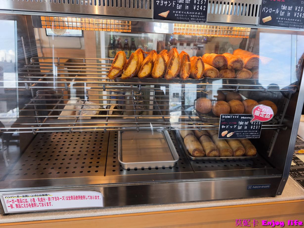 【北海道景點】小樽一日散策提案|小樽商店街&小樽運河周邊美食巡禮:LeTAO雙層起司蛋糕、北菓樓年輪蛋糕必買伴手禮全攻略!!! 14 【北海道景點】小樽一日散策提案|小樽商店街&小樽運河周邊美食巡禮:LeTAO雙層起司蛋糕、北菓樓年輪蛋糕必買伴手禮全攻略!!!
