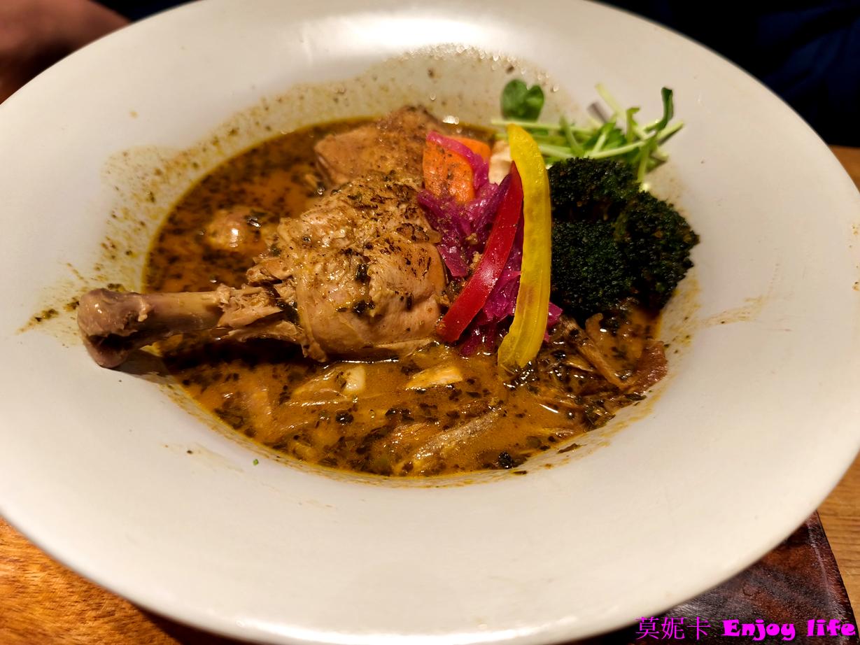 【札幌美食餐廳】札幌湯咖哩 Soup Curry Treasure，GARAKU姊妹店推薦，營業時間、菜單解析、免排隊技巧!!