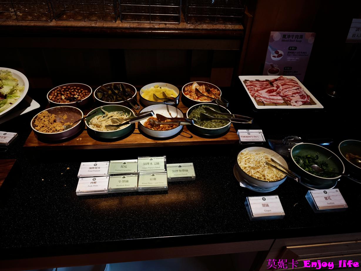 【桃園住宿】*天成逸旅 朋趣露營車一泊二食開箱*,天馬號入住心得|星空電影院+火鍋烤肉+設施餐點全攻略! 59 【桃園住宿】*天成逸旅 朋趣露營車一泊二食開箱*,天馬號入住心得|星空電影院+火鍋烤肉+設施餐點全攻略!
