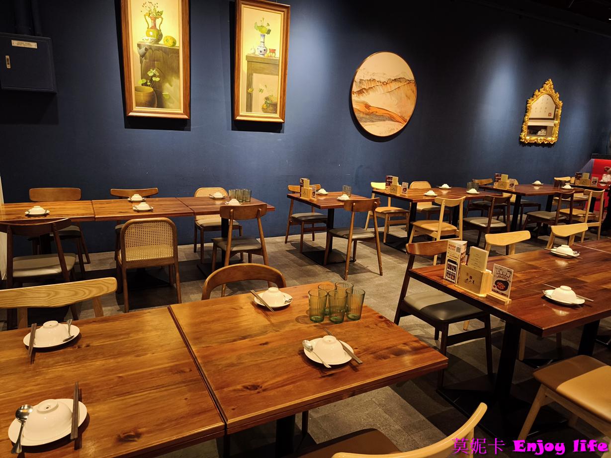 【台南三井餐廳】十二月粥品·茶飲·私房菜台南三井Outlet店|黃金流沙包必吃!海派貝貝粥超推!完整用餐心得分享!!! 7 【台南三井餐廳】十二月粥品·茶飲·私房菜台南三井Outlet店|黃金流沙包必吃!海派貝貝粥超推!完整用餐心得分享!!!