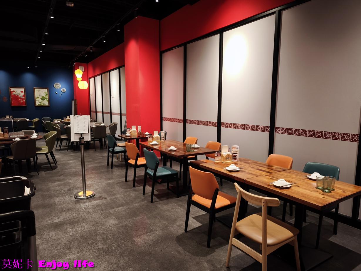 【台南三井餐廳】十二月粥品·茶飲·私房菜台南三井Outlet店|黃金流沙包必吃!海派貝貝粥超推!完整用餐心得分享!!! 9 【台南三井餐廳】十二月粥品·茶飲·私房菜台南三井Outlet店|黃金流沙包必吃!海派貝貝粥超推!完整用餐心得分享!!!
