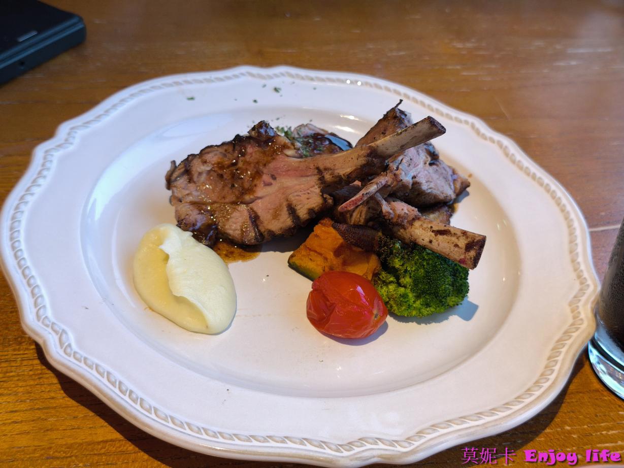 【桃園餐廳】JK STUDIO 義法餐廳 桃園華泰店｜義法料理體驗，現烤麵包、牛排、龍蝦全制霸！